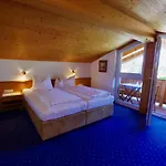Hotel-pension Heike Hotell