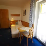فندق Hotel-pension Heike 3*