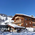 Hotell Hotel-pension Heike
