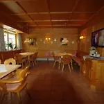 Hotel-pension Heike Hotell 3*