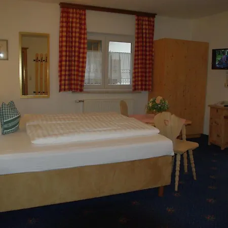 Hotel-pension Heike Szálloda