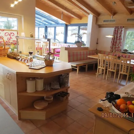 海克膳食公寓酒店 3*