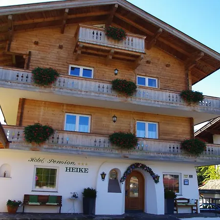 Hotel-pension Heike ホテル 3*