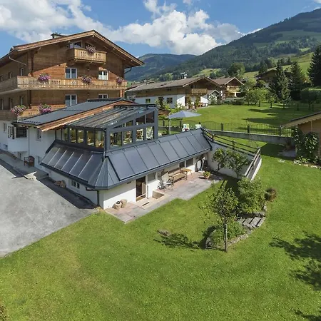 Hotel-pension Heike Szálloda Kitzbühel