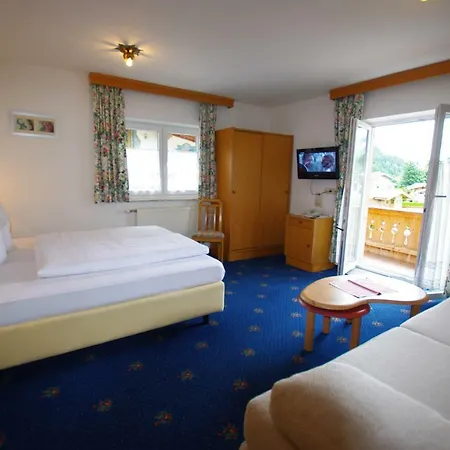 Hotel-pension Heike 3* キッツビュール