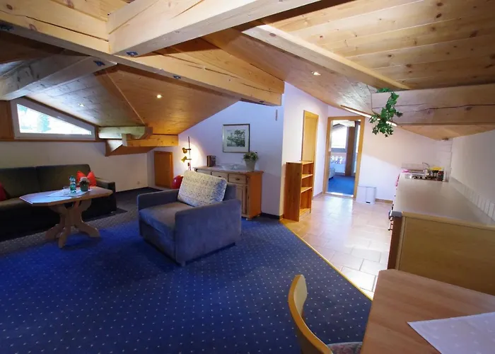 Hotell Hotel-pension Heike 3*