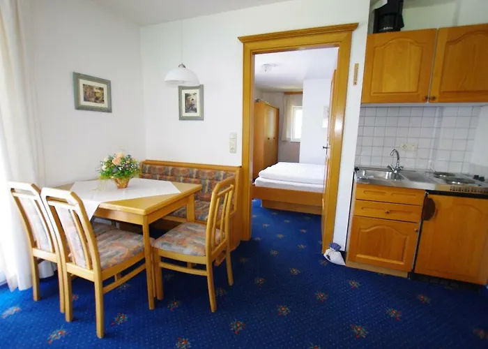 Hotel-pension Heike 3*