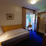 Отель Hotel-pension Heike 3*
