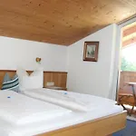 Hotel-pension Heike 3*
