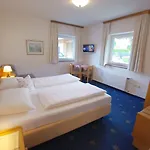 Hotel-pension Heike 3* 키츠부헬