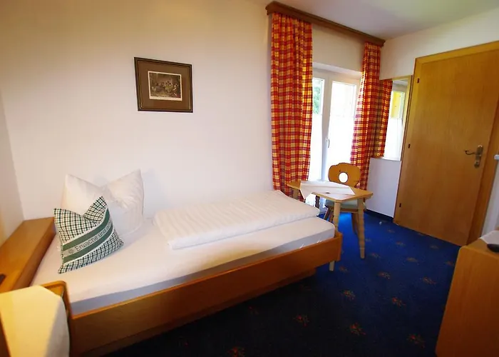 Hotel-pension Heike 키츠부헬